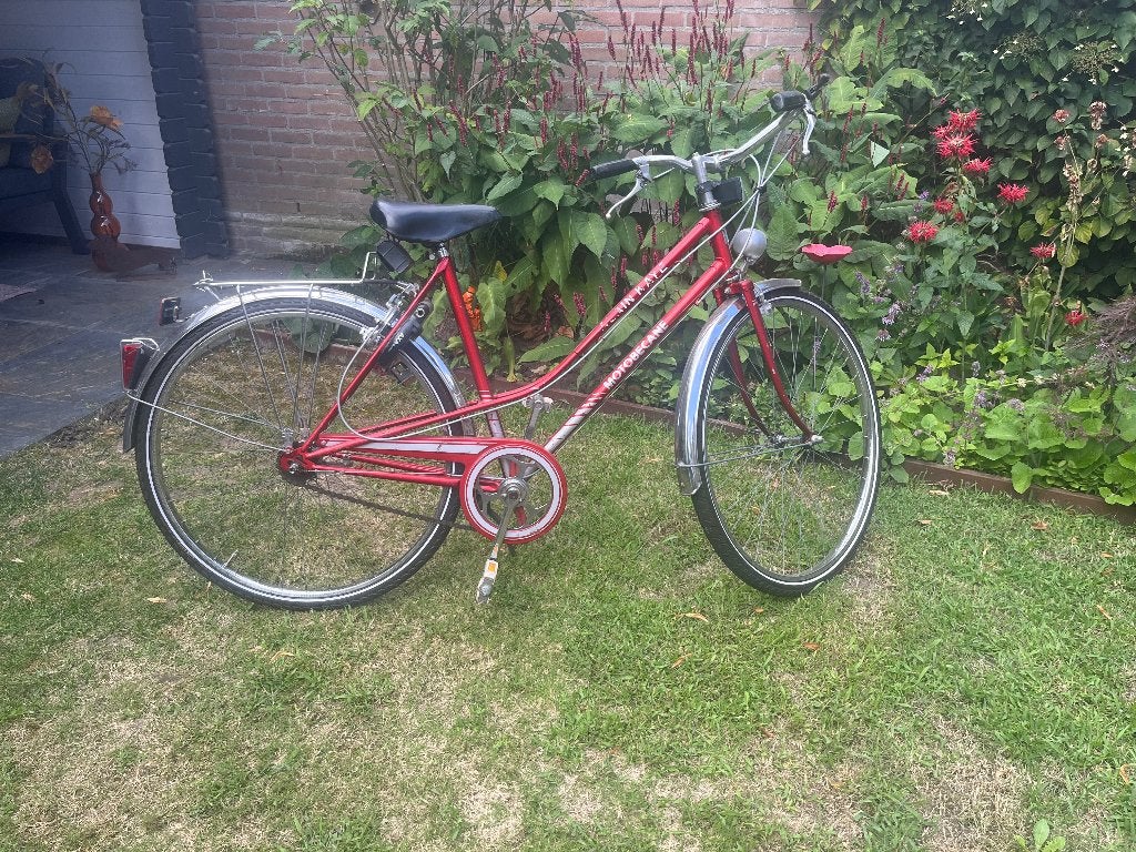 Vintage Motobecane damesfiets - Klassiek rood, Overige merken, 26 inch, Ophalen of Verzenden, Minder dan 10 versnellingen