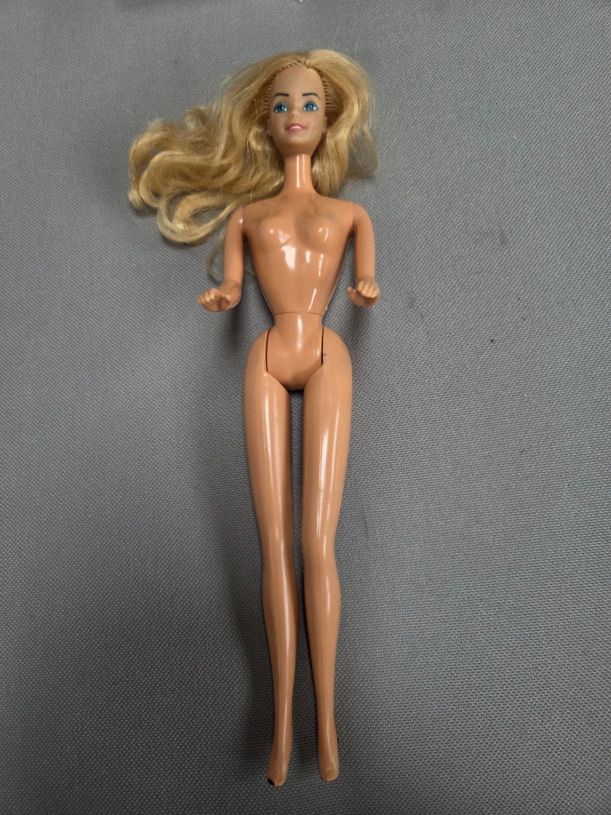 vintage barbie mattel inc mexico, Verzamelen, Poppen, Verzenden, Gebruikt, Fashion Doll