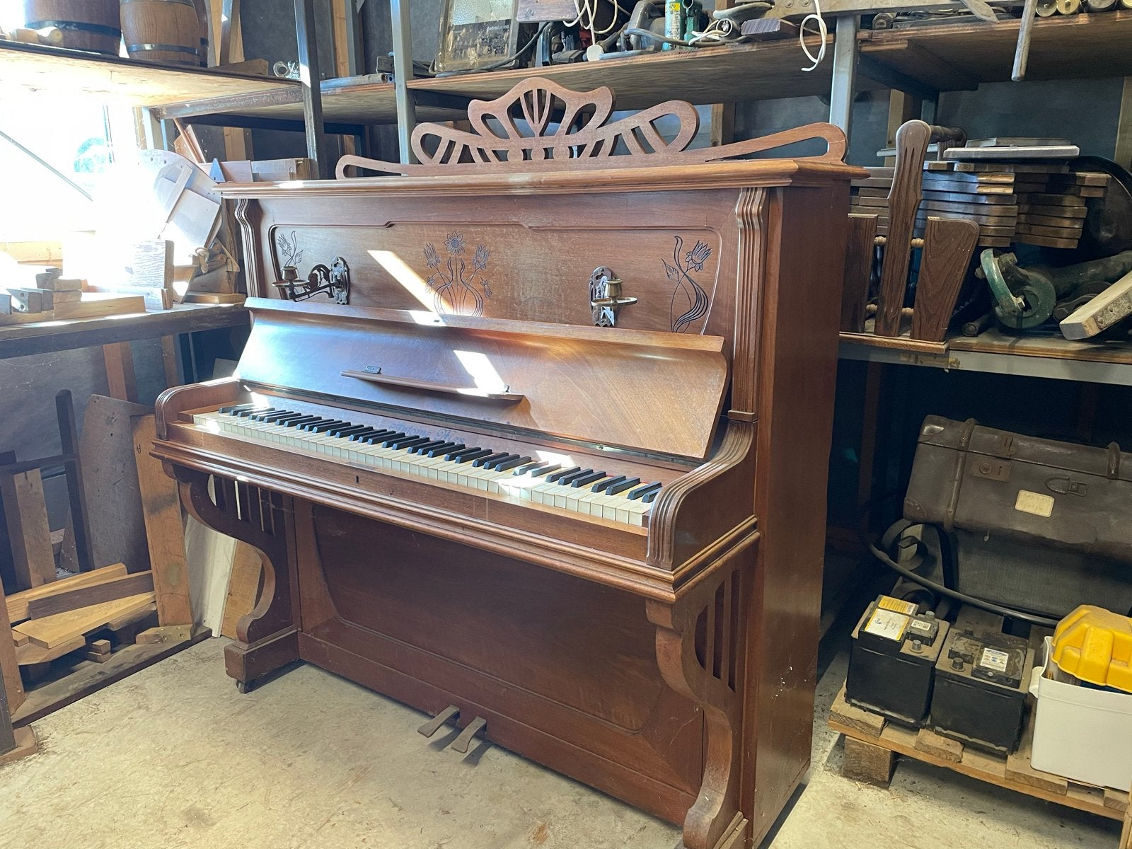 Antieke Piano Antoine Mes - ca. 100 jaar oud, Ophalen, Gebruikt, Bruin, Piano