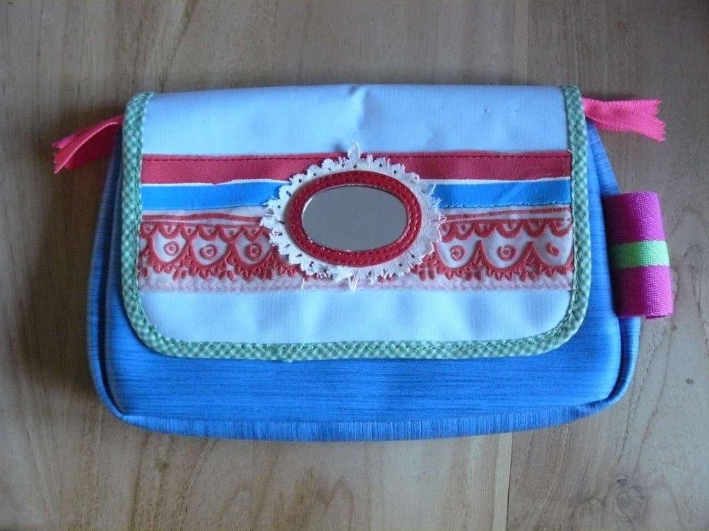 Blond Amsterdam toilettas., Ophalen of Verzenden, Zo goed als nieuw, Rood, Dame