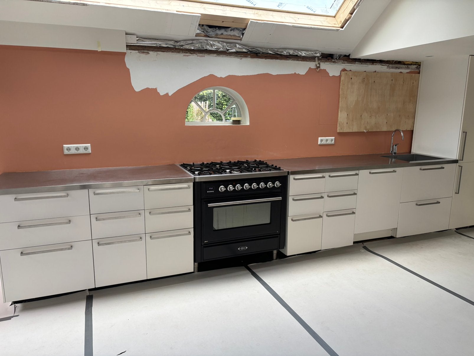 Ikea Faktum witte keuken met RVS blad en Boretti fornuis, Ophalen, Gebruikt, Wit, Enkelwandige keuken
