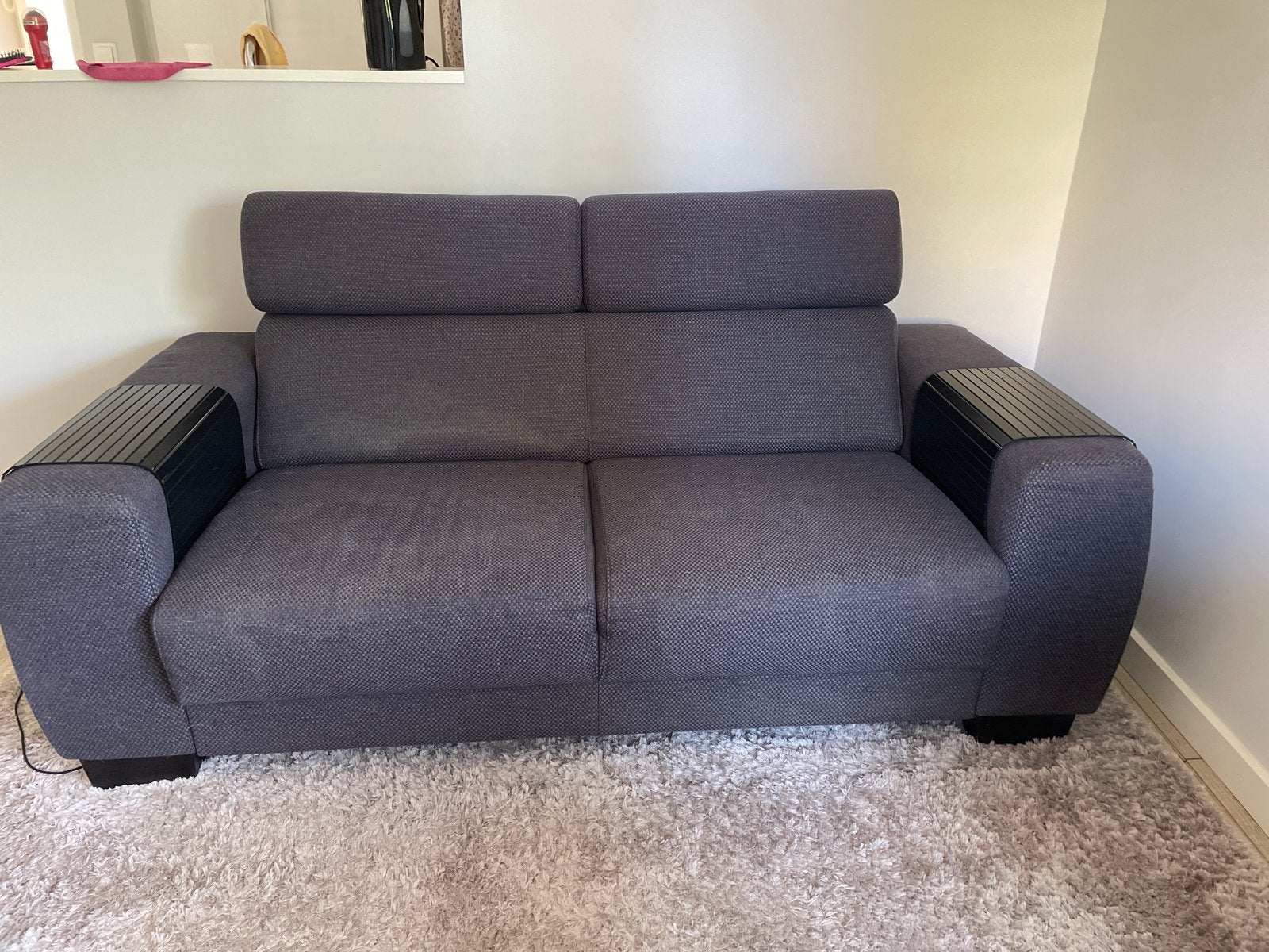 Comfortabele bank met verstelbare hoofdsteunen, Huis en Inrichting, Ophalen, Tweepersoons, 75 tot 100 cm, Zo goed als nieuw