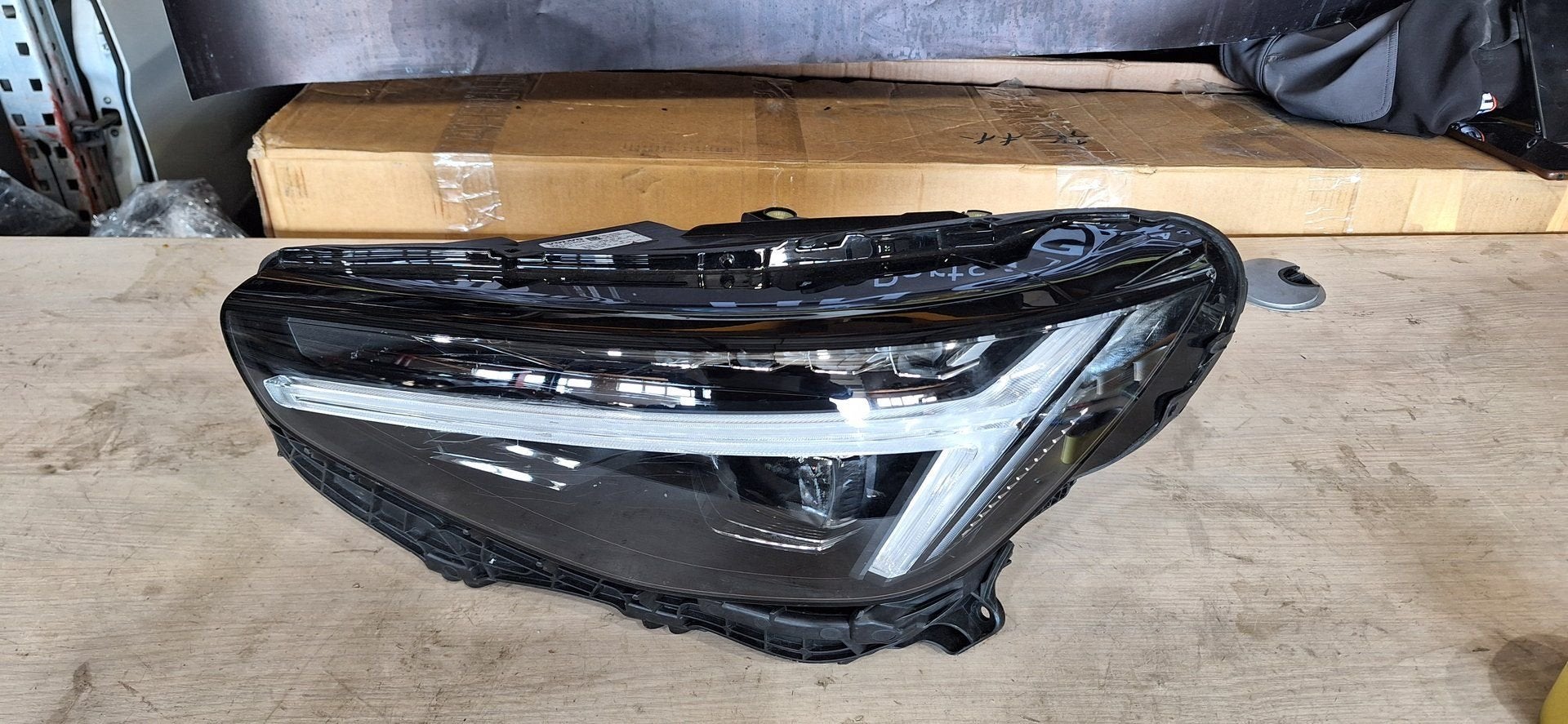 Volvo XC40 koplamp/koplamp, Gebruikt, -, -, Ophalen of Verzenden