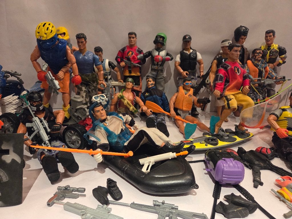 Action Man verzameling met meer als 100 items !!