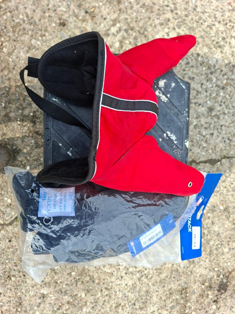 Oorkap met wol voor geluid demping. Nieuw Draversoor, Dieren en Toebehoren, Ophalen, Nieuw, Overige soorten