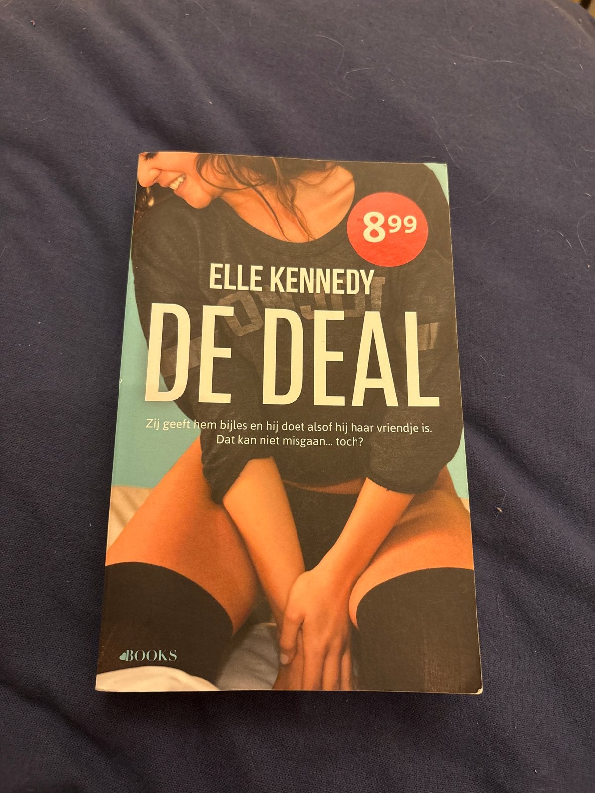 De Deal - Elle Kennedy (Nederlands), Boeken, Ophalen of Verzenden, Zo goed als nieuw, Nederland