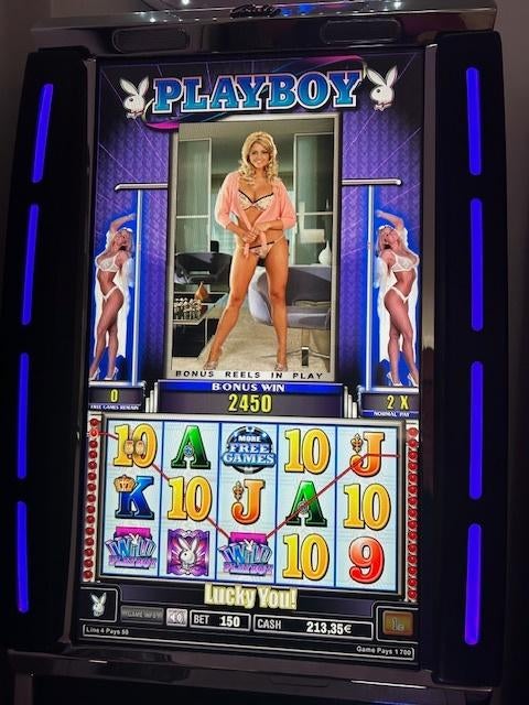 Bally V32 casino Machine Playboy, Verzamelen, Automaten | Gokkasten en Fruitautomaten, Euro, Ophalen, Zo goed als nieuw, Met sleutels