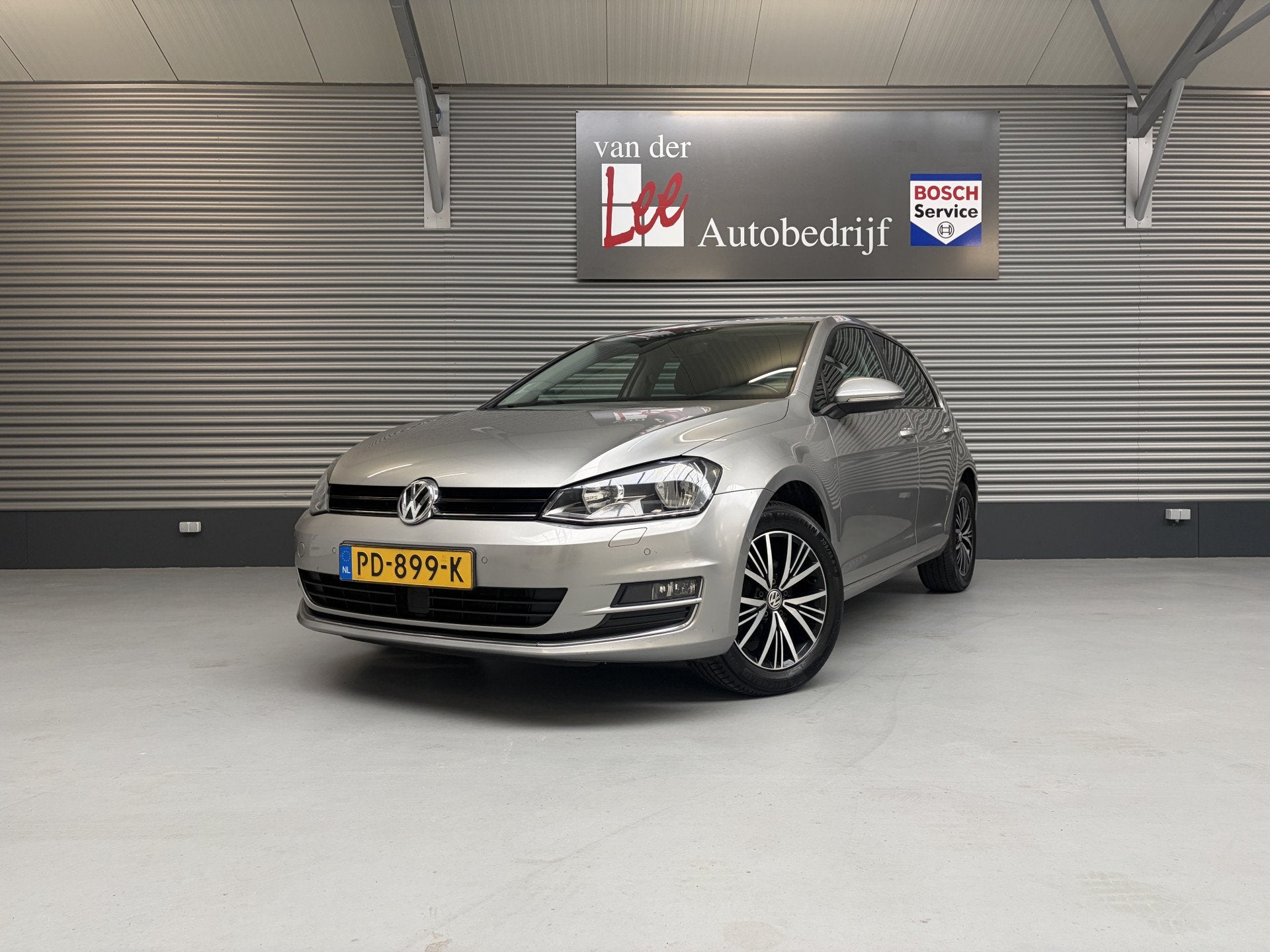 Volkswagen Golf 1.2 TSI/NAVI/PDC/ADAPTIVE CRUISE/STOEL VERW/, Auto's, Stof, Gebruikt, Euro 6, 4 cilinders