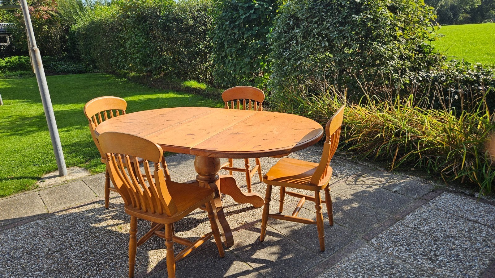 Uitschuifbare ronde eettafel met 4 stoelen, Ophalen, Gebruikt, Landelijke stijl, Vier personen