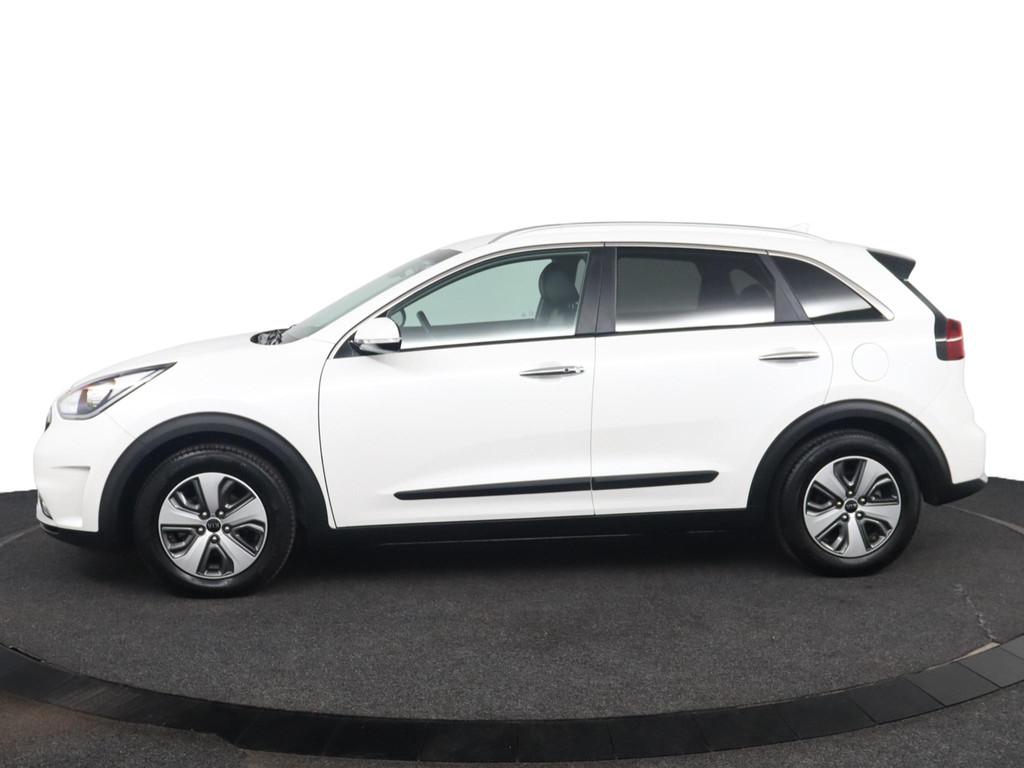 Kia Niro 1.6 GDi Hybrid BusinessLine |NAP|Stoel&Stuurverwarm, Auto's, Gebruikt, Euro 6, 2 kWh, Wit
