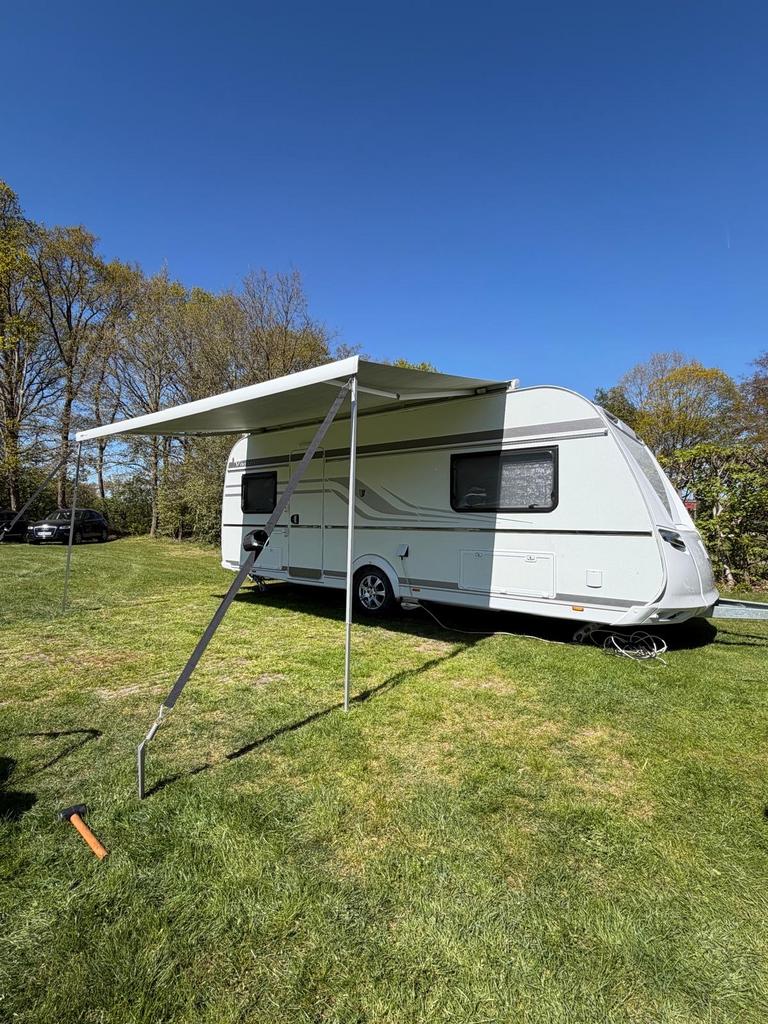 Tabbert Vivaldi 560 TDL 2.5m - Airco, Mover, Luifel, Caravans en Kamperen, Rondzit, Tabbert, Frans bed, Particulier