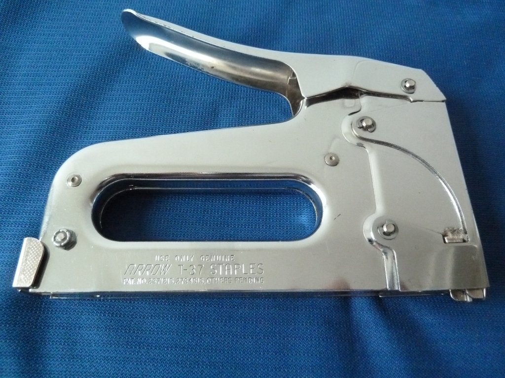 Arrow T - 37 tacker + merkloze tacker, Ophalen of Verzenden