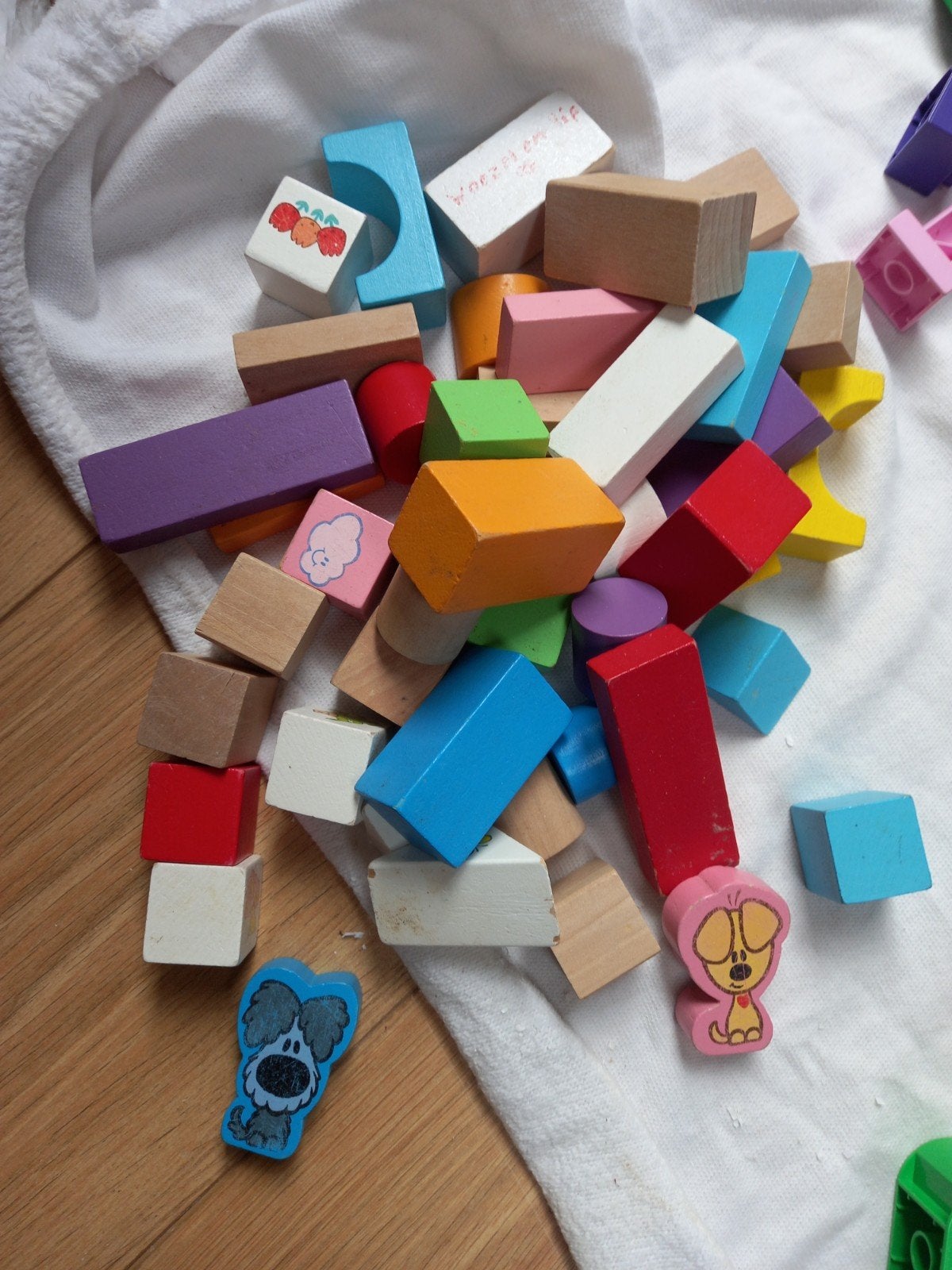 Grote partij Duplo en houten blokken, Kinderen en Baby's, Gebruikt, Ophalen of Verzenden, Duplo, Losse stenen