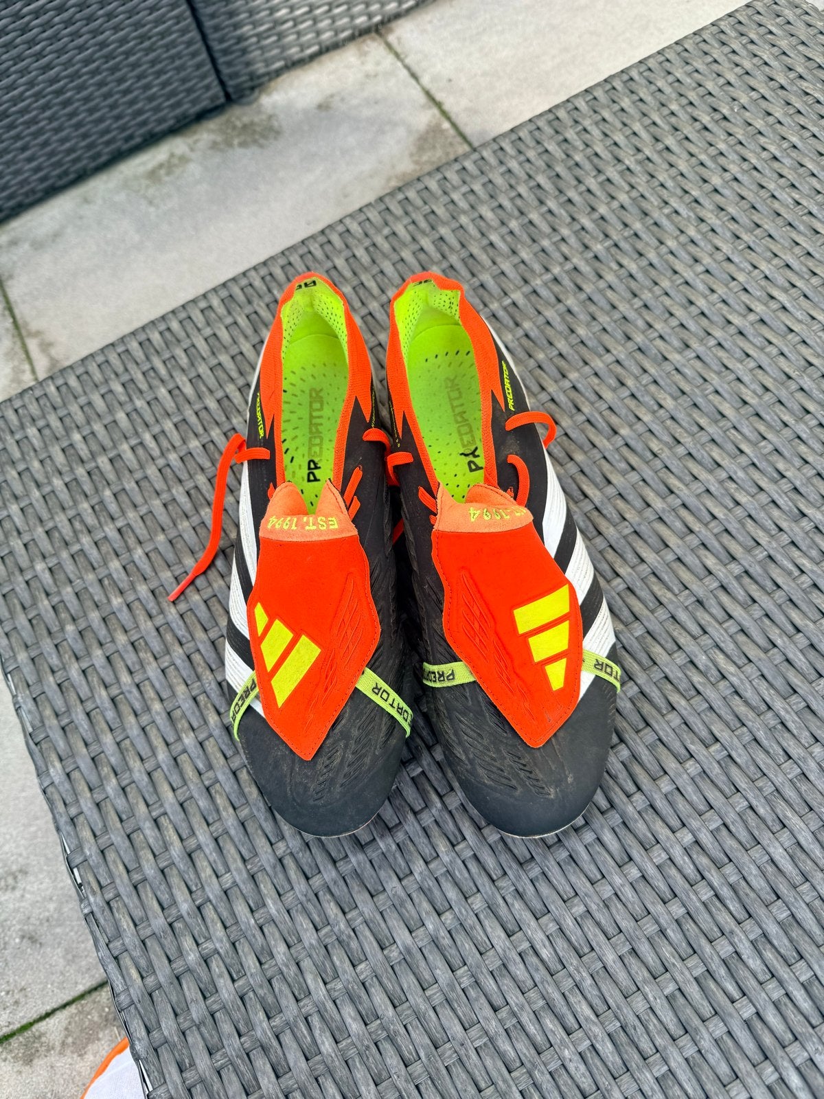 Adidas Predator Edge voetbalschoenen - Maat 44 2/3, Maat XS of kleiner, Ophalen, Gebruikt, Schoenen