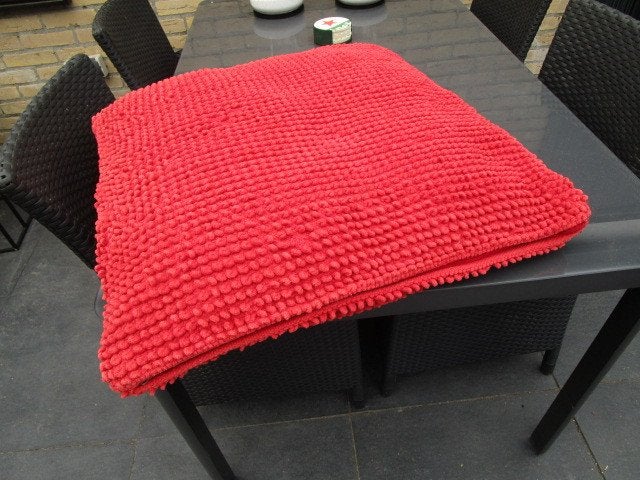 GROOT rood SIERKUSSEN van VT-wonen : 70 x 70 cm., Ophalen, Vierkant, Zo goed als nieuw, Rood