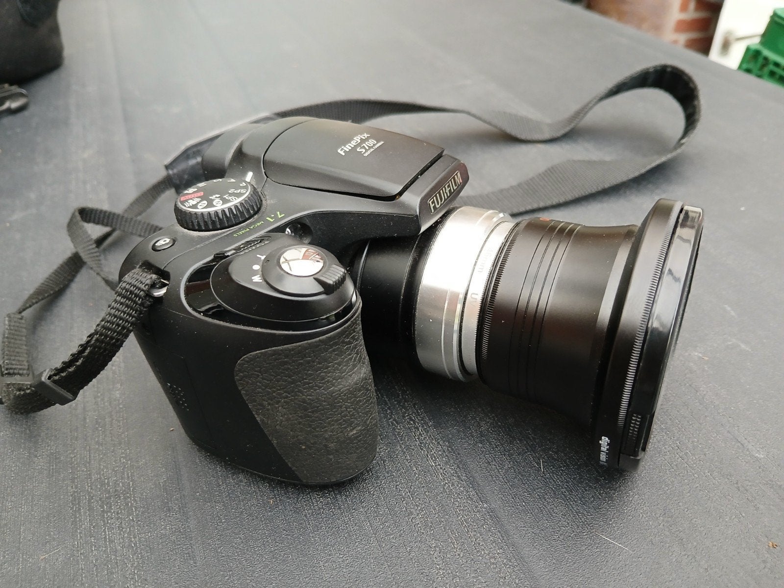 Fujifilm FinePix S700 Digitale Camera met 10x Optische Zoom, Ophalen, Gebruikt, Compact, Fuji