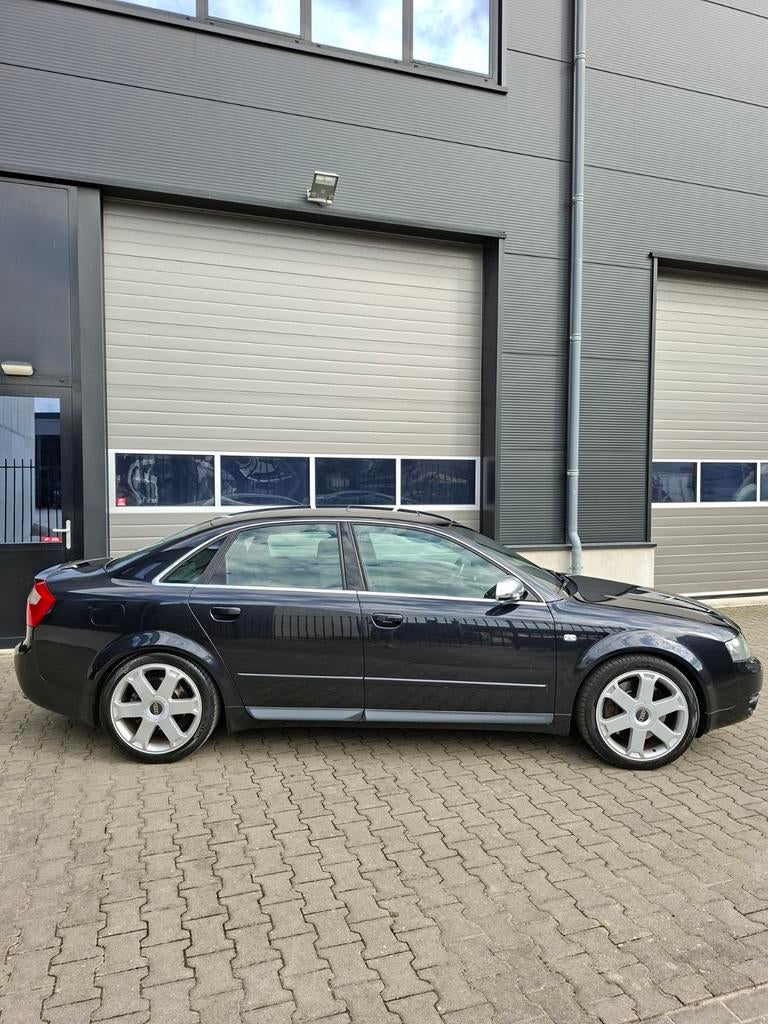 Audi S4 B6 4.2 V8 Quattro | Handgeschakeld | Liefhebbersauto, Zwart, Origineel Nederlands, Handgeschakeld, Vierwielaandrijving