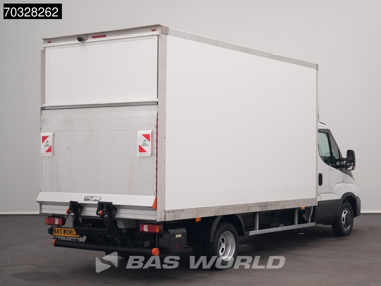 Iveco Daily 35C16 3.0L Laadklep NEW MODEL Dubbellucht 160PK, Auto's, Stof, Gebruikt, Euro 6, 4 cilinders