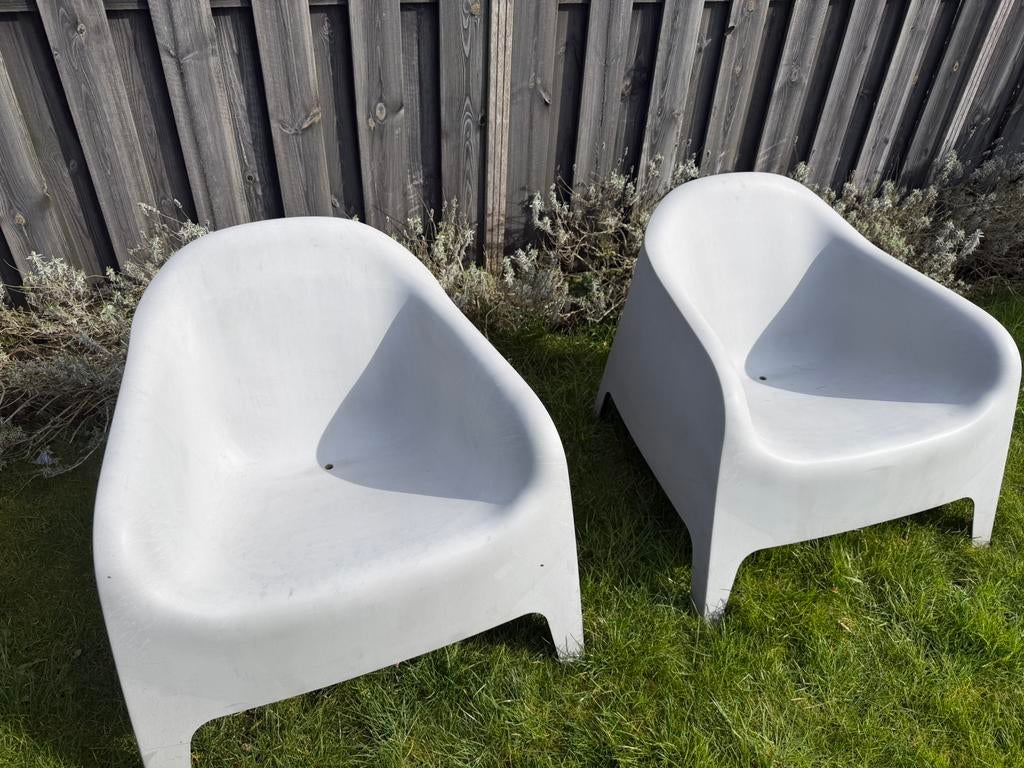 SKARPÖ Tuinstoel, buiten, licht grijs, Ophalen, Zo goed als nieuw, Kunststof