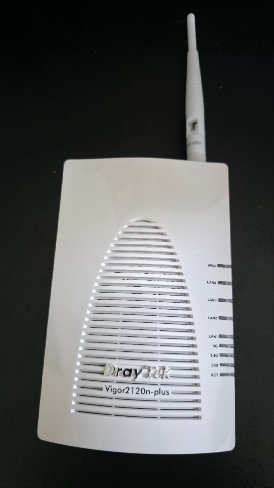 DrayTek Vigor2120n-plus Router - Zo goed als nieuw, Ophalen of Verzenden, Zo goed als nieuw, Router, DrayTek