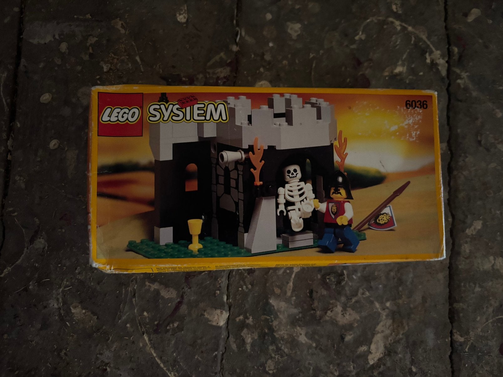Lego 6036 Skeleton Surprise NIEUW, Lego, Nieuw, Ophalen of Verzenden, Castle