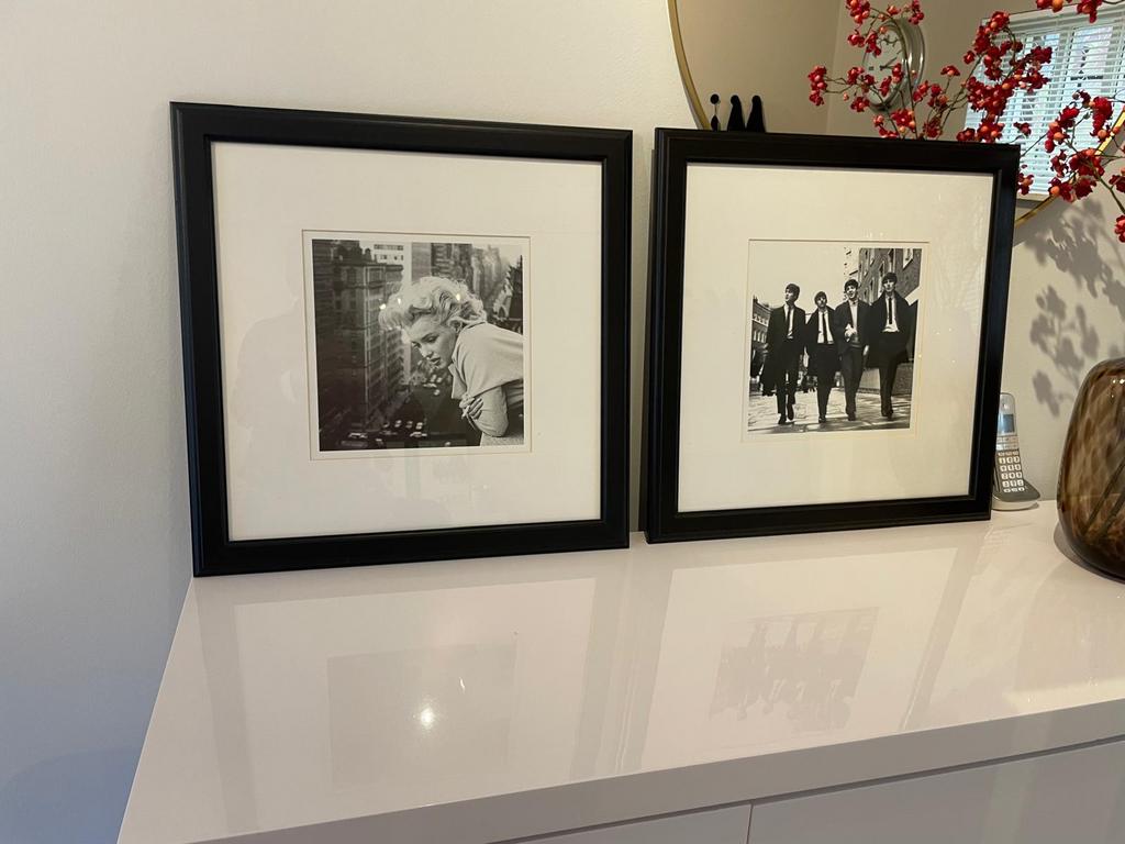 2 lijsten met poster, Ophalen, Zo goed als nieuw, 50 tot 75 cm
