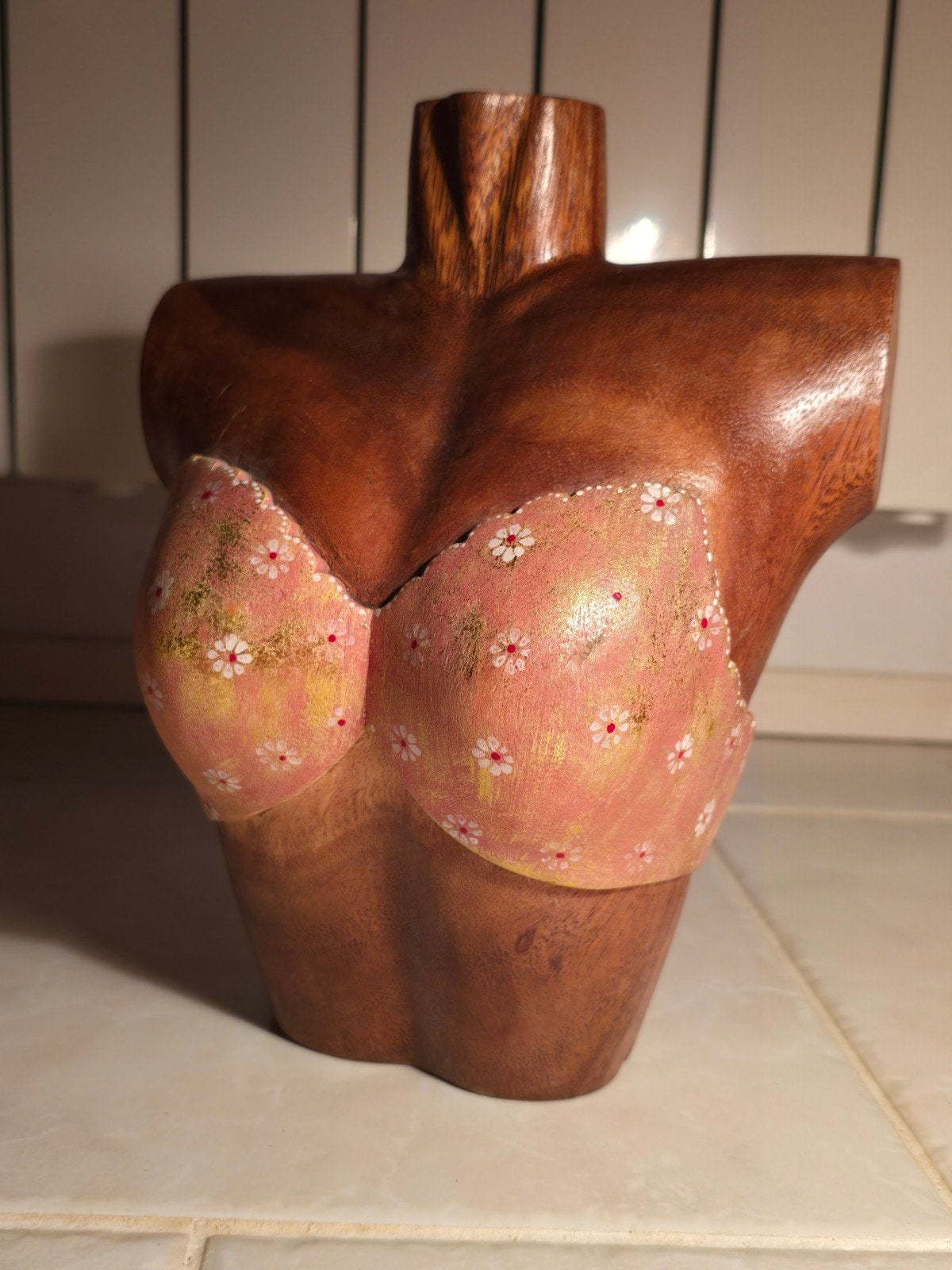 Set van 2 Handgesneden Houten Vrouwentorso’s – Roze & Blauw, Antiek en Kunst, Kunst | Beelden en Houtsnijwerken, Buste, Ophalen of Verzenden
