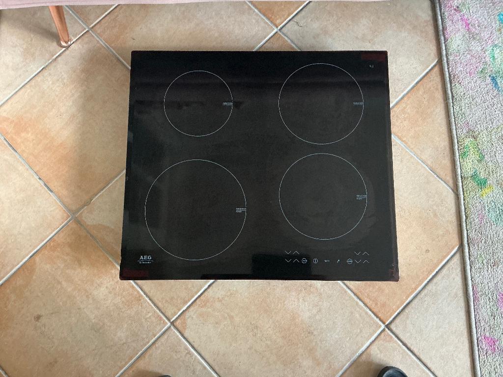 Inductie kookplaat AEG, Witgoed en Apparatuur, Kookplaten, Ophalen, Gebruikt, 4 kookzones, Inbouw