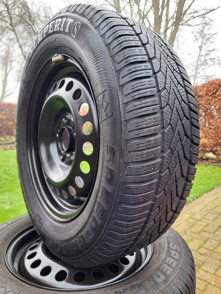 6,5mm !! 4 Winterbanden op 16 inch velg 5x114,3 Mazda Kia, Ophalen, 16 inch, Winterbanden, Band(en)