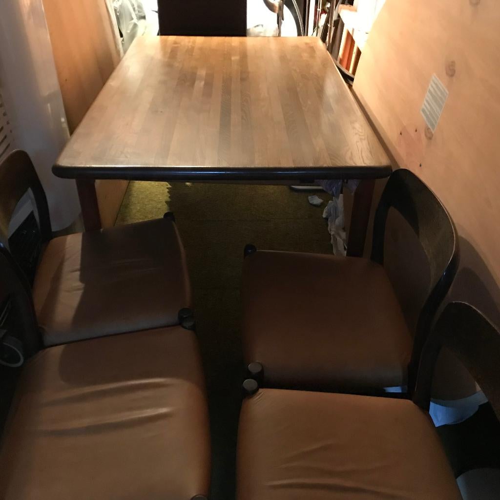 4 N.O. Moller 75 stoelen  en tafel vintage deens design, Gebruikt, Bruin, Leer, Ophalen of Verzenden