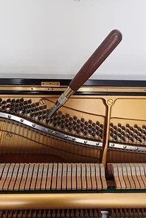 Gezocht: pianostemmer tegen onkostenvergoeding, Ophalen, Gebruikt