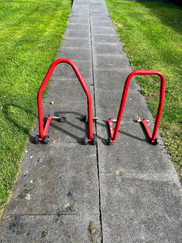 Paddock stand, Ophalen, Zo goed als nieuw
