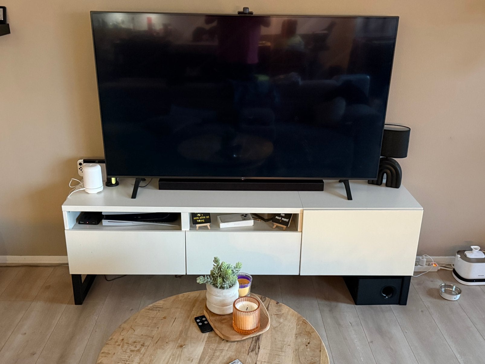 Modern TV-Meubel, Gebruikt, 150 tot 200 cm, Ophalen of Verzenden, Minder dan 100 cm