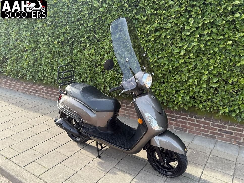 Sym fiddle 2 2021 7098km 45km brom + windscherm, Fietsen en Brommers, SYM, Maximaal 45 km/u, Onbekend, Onbekend