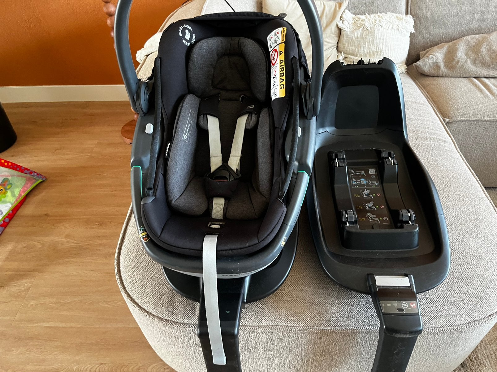 Maxi cosi coral + 2x isofix base, Kinderen en Baby's, Autostoeltjes, Ophalen, Zo goed als nieuw, Isofix, 0 t/m 13 kg