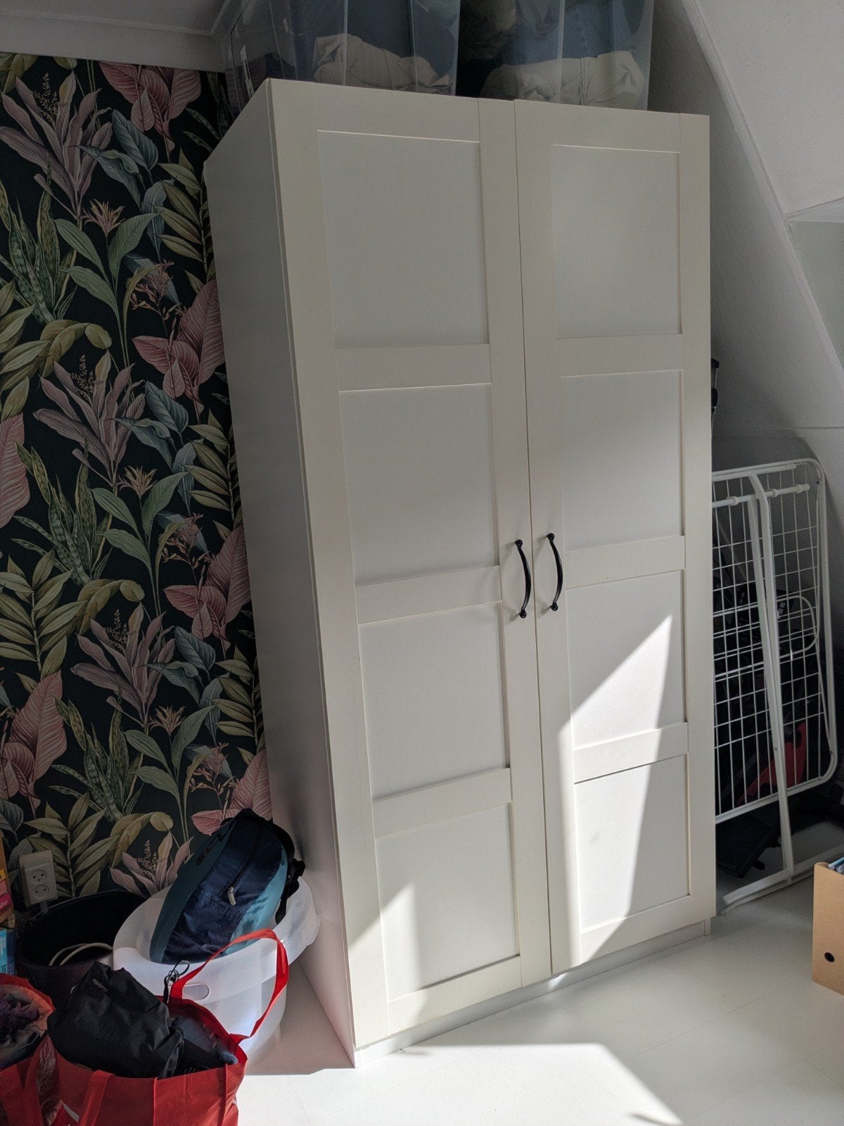 Witte IKEA Pax kast 201 cm en 2 Bergsbo deuren, Ophalen, 200 cm of meer, 50 tot 100 cm, Zo goed als nieuw