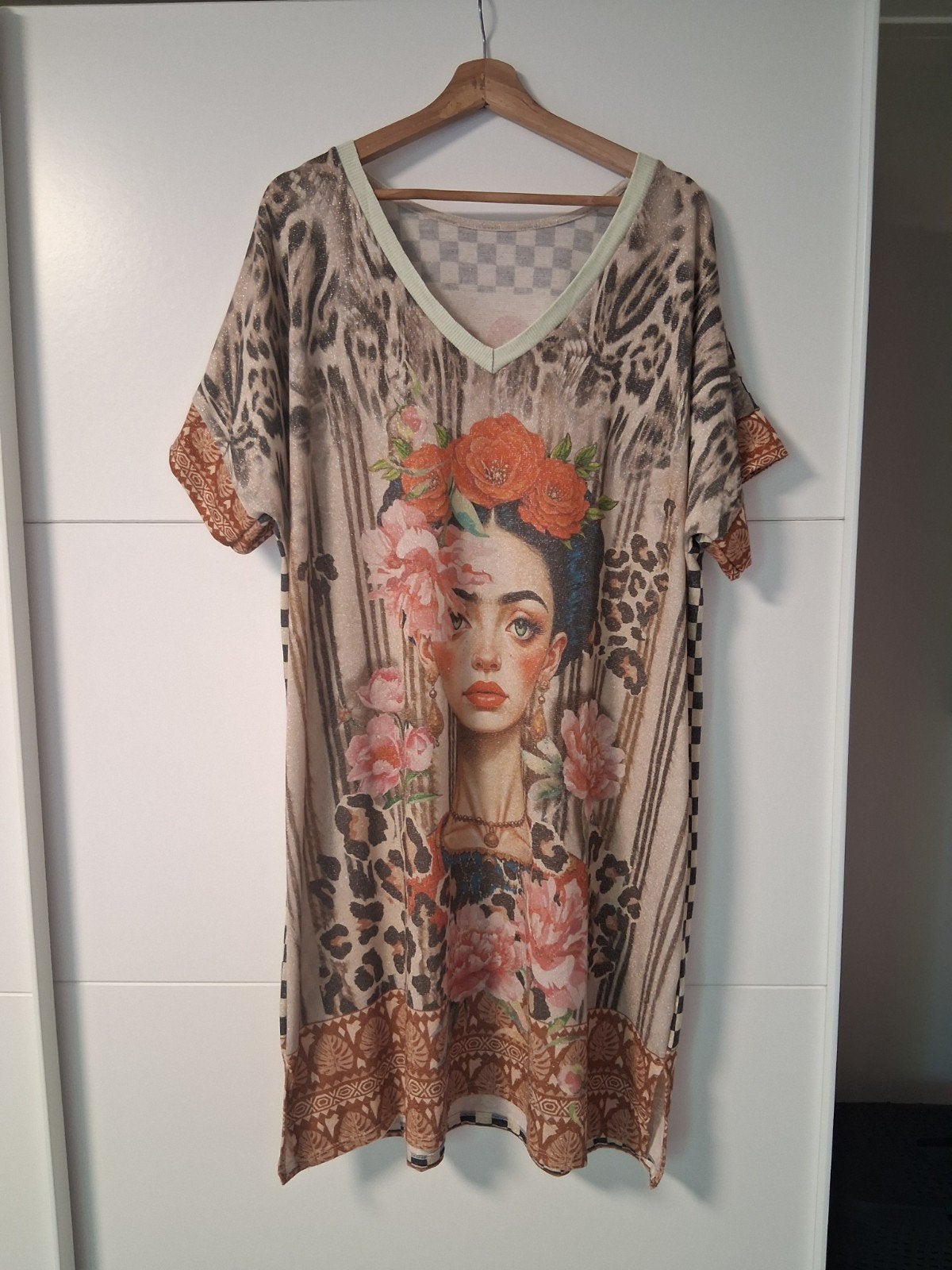 Tuniek jurk met print fijne glitter - M/L/XL, Ophalen of Verzenden, Zo goed als nieuw, Maat 42/44 (L), Knielengte