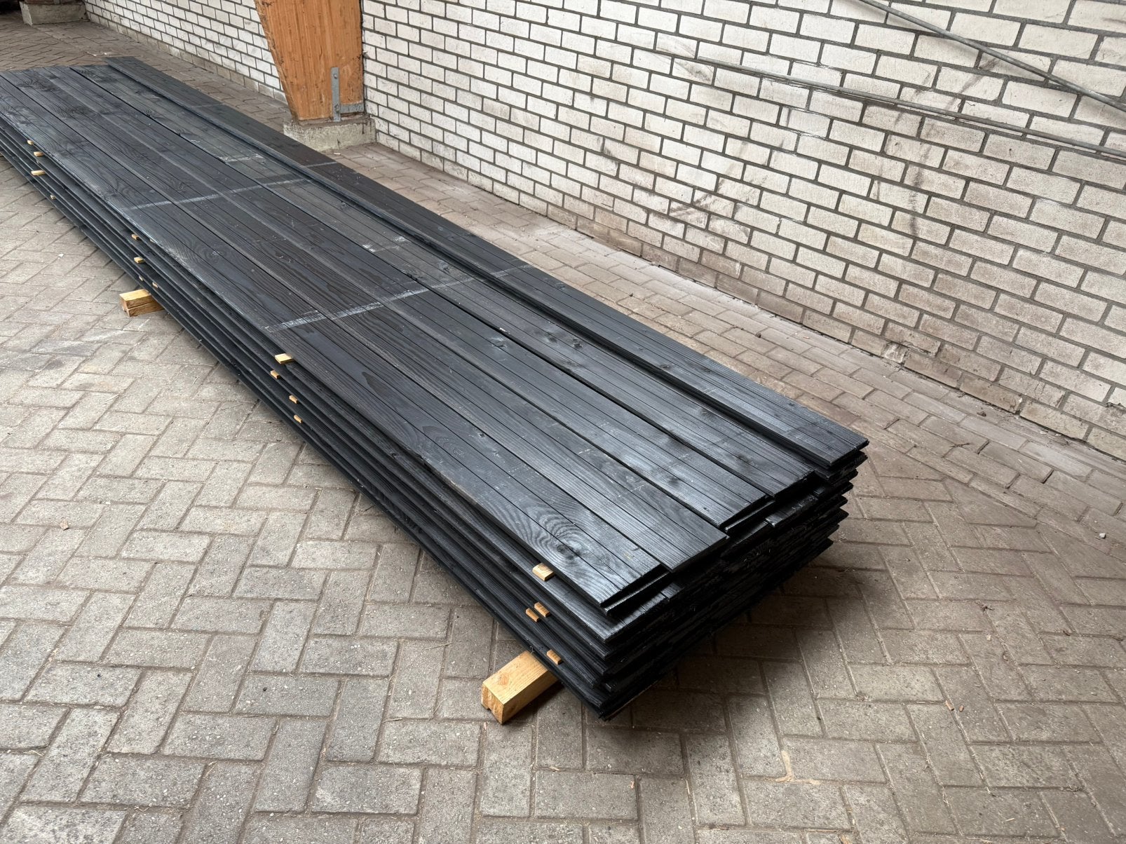 Nieuwe 2x zwart gespoten vuren potdeksel planken, Ophalen, Nieuw, 250 cm of meer, Planken