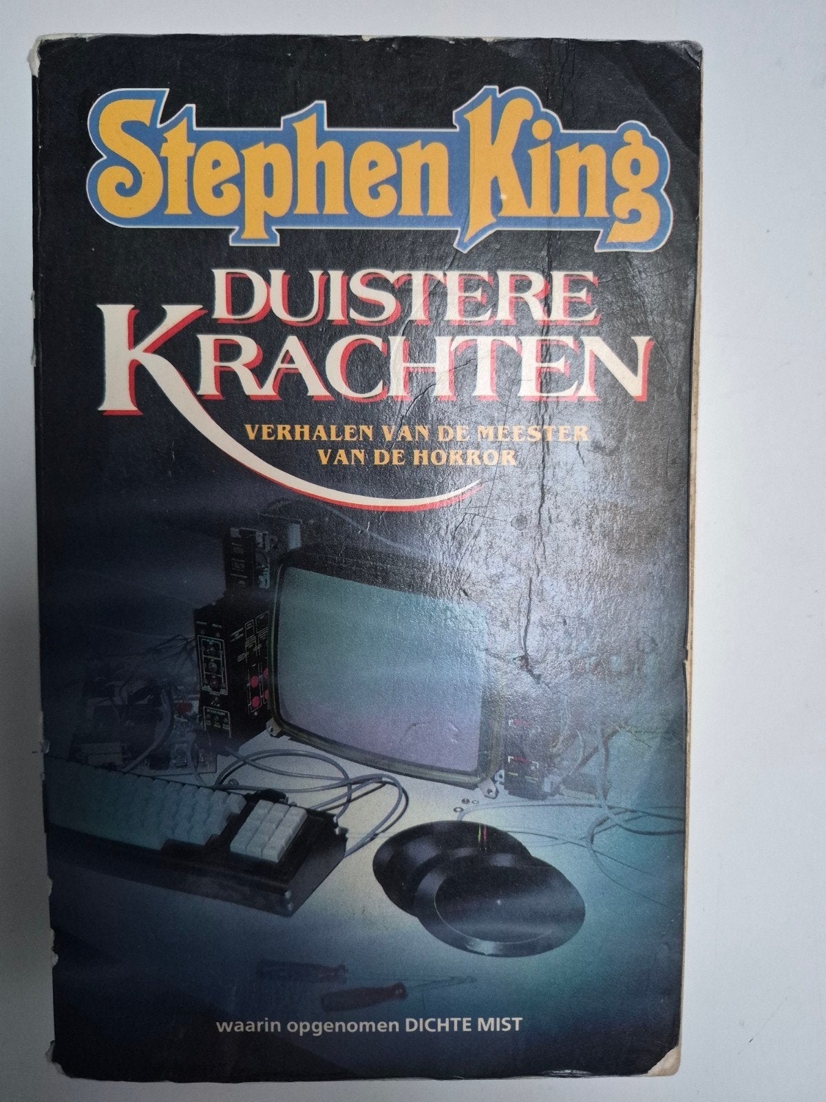 Stephen King - Duistere Krachten (Verhalen van de Horror), Boeken, Ophalen of Verzenden, Gelezen, Stephen King, Nederland