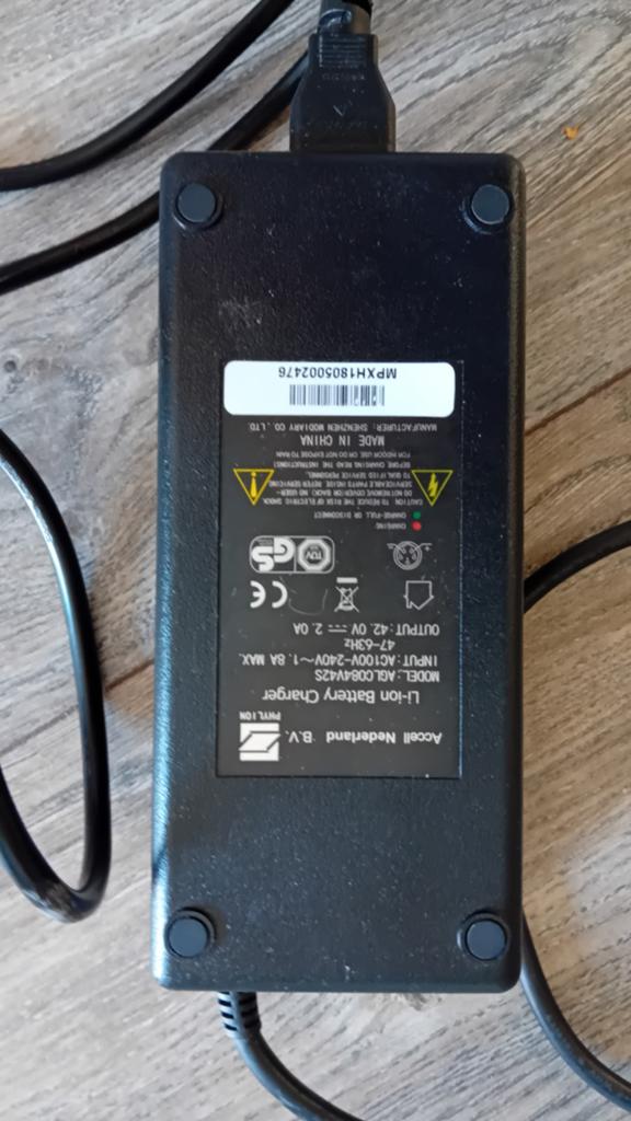 Fiets oplader., Fietsen en Brommers, Ophalen of Verzenden, Gebruikt
