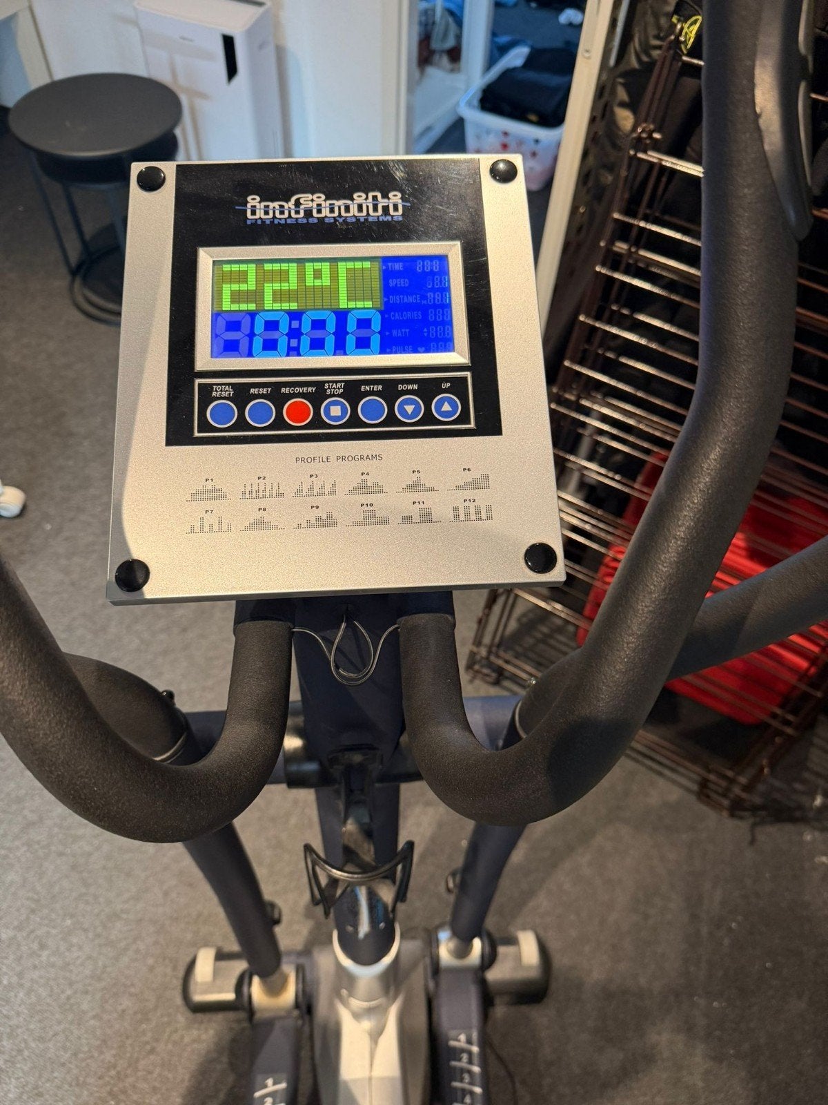 Infiniti crosstrainer, Ophalen, Gebruikt, Motor en Techniek