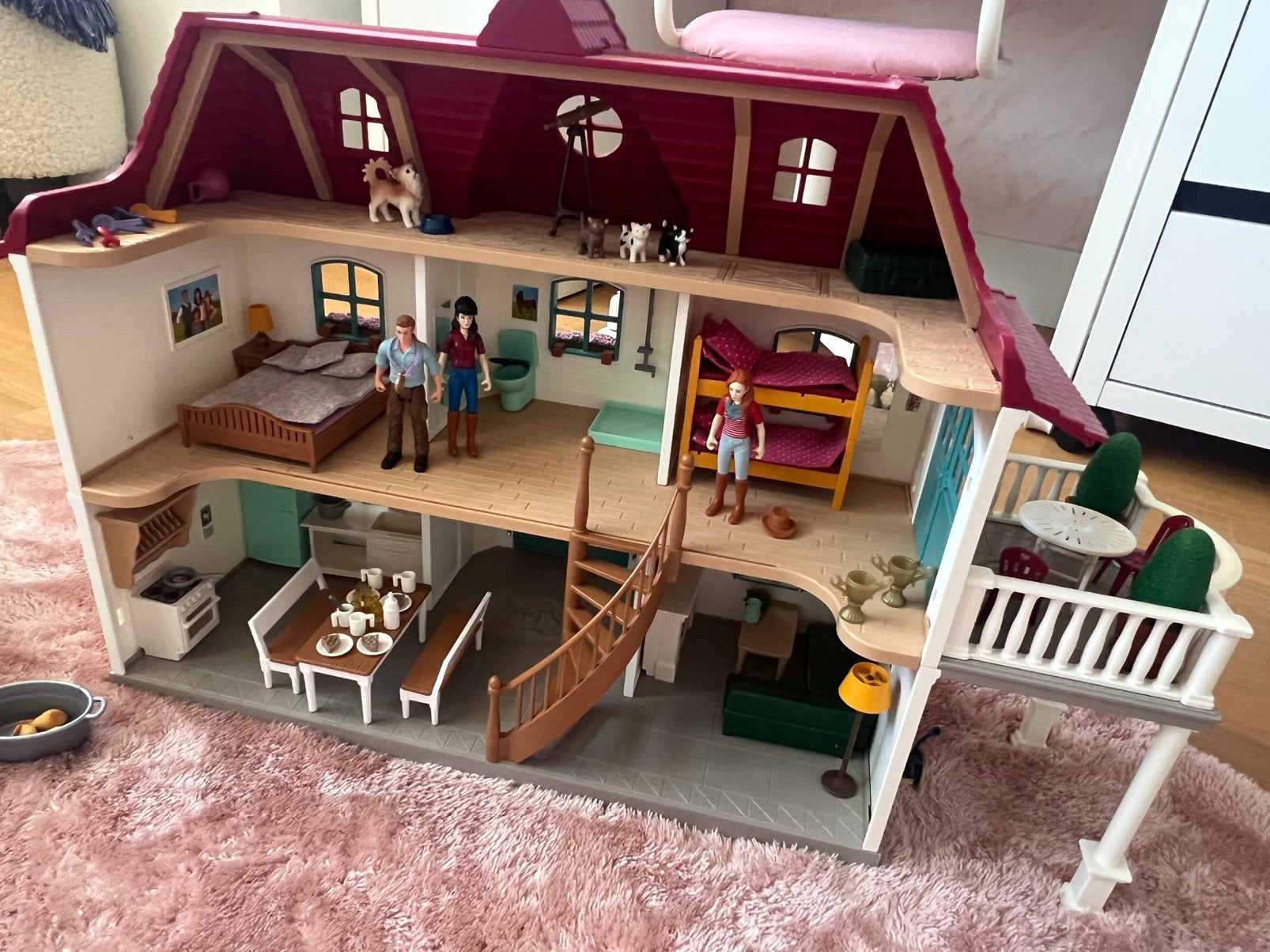 Schleich - Huis en stallen, Ophalen, Zo goed als nieuw, Poppenhuis