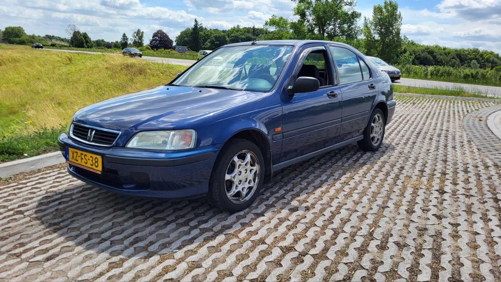 Honda Civic VI Mb2 1.4 I S AUT 1999 Blauw, 4 cilinders, 1396 cc, Blauw, 49 €/maand
