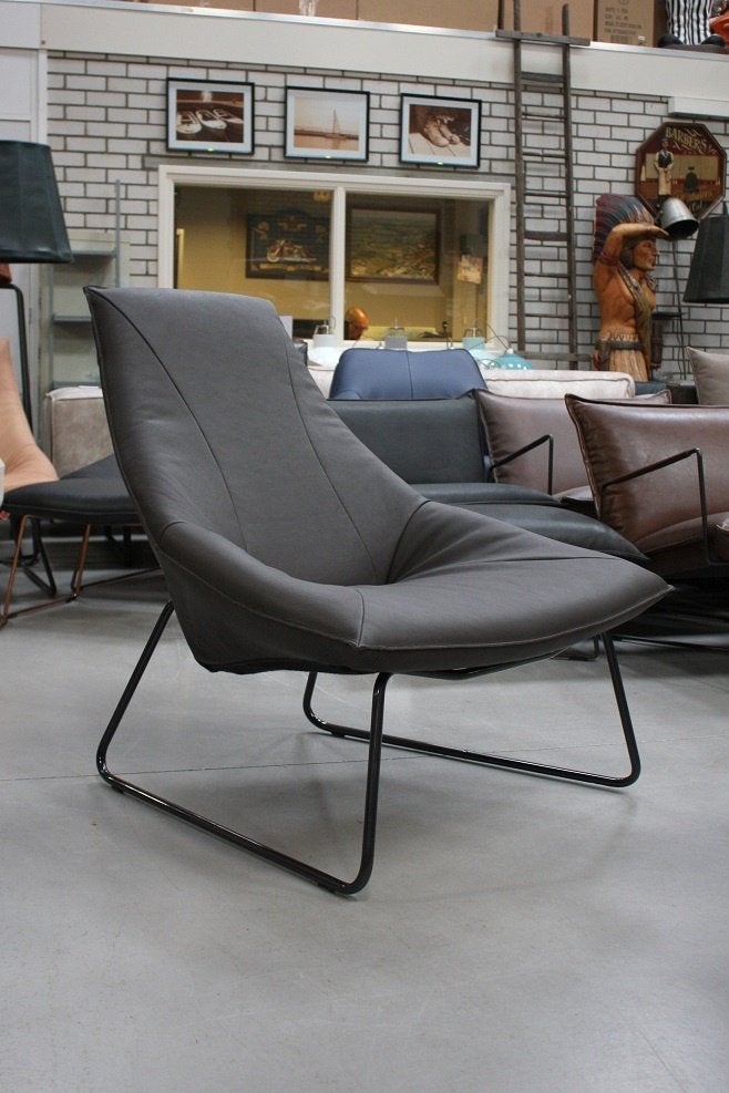 Luxe fauteuil BEAL Jess Design metaal leer donkerbruin (3 x), Ophalen, 75 tot 100 cm, Zo goed als nieuw, 75 tot 100 cm