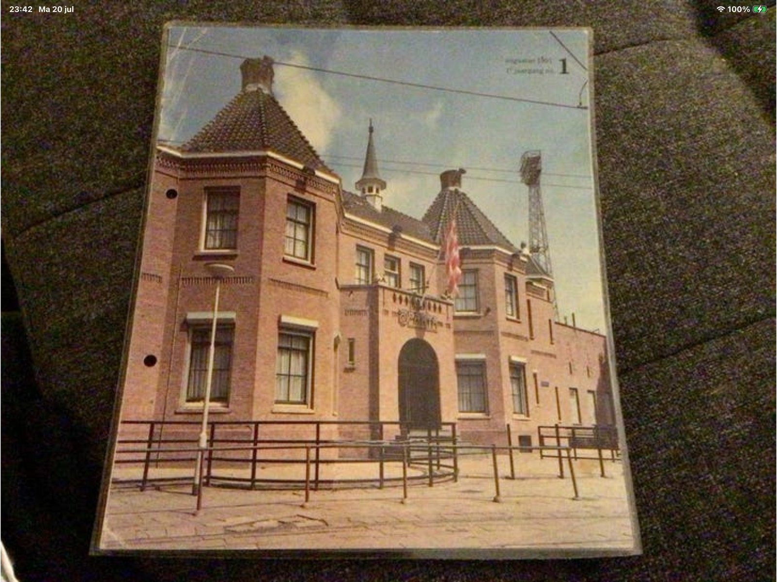 Voormalig gebouw 🌺 SPARTA VOETBAL ROTTERDAM, Verzamelen, Ophalen of Verzenden, Zo goed als nieuw, Sparta, Poster, Plaatje of Sticker