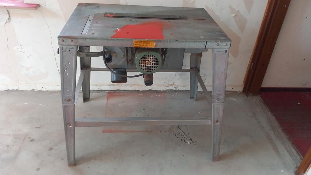 Zaagtafel  zaagmachine, Ophalen, Gebruikt, Cirkelzaag, 70 mm of meer