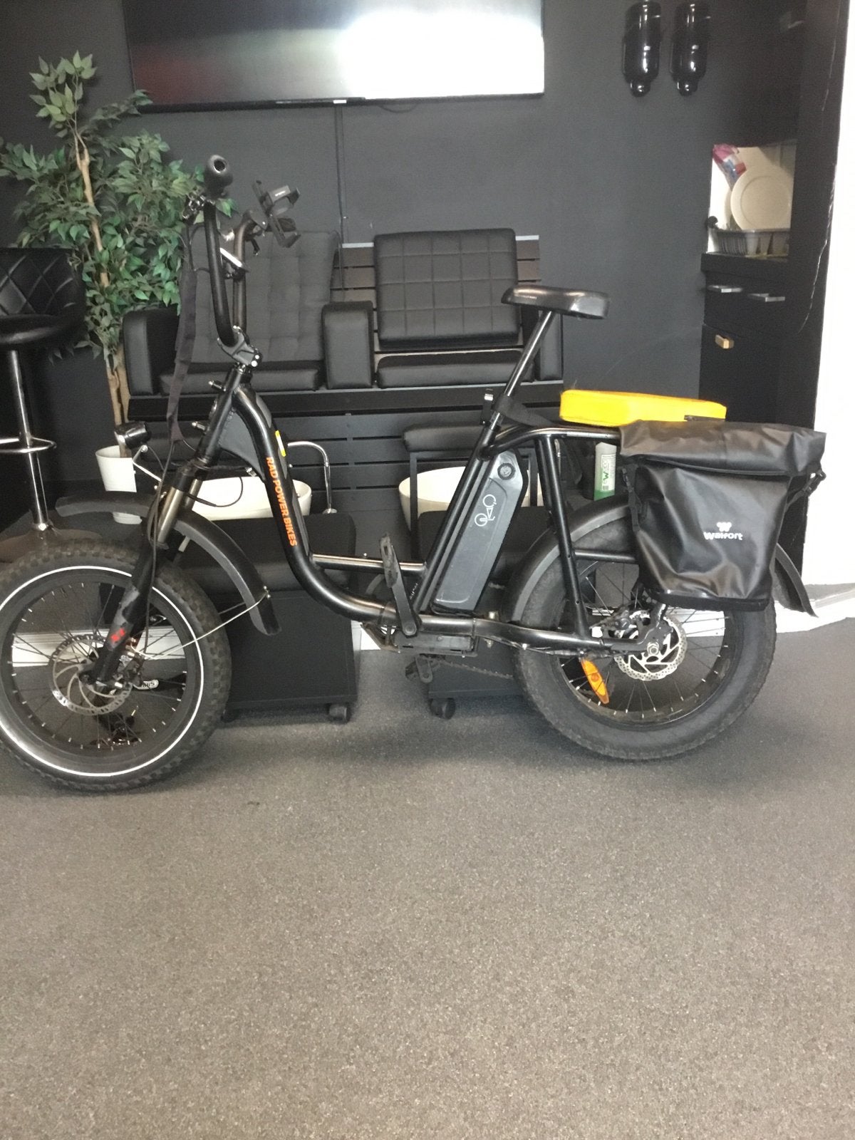 Rad Power Bikes E-bike - 50 km bereik, 32 km/u max. snelheid, Ophalen, Zo goed als nieuw, 50 km per accu of meer, Overige merken