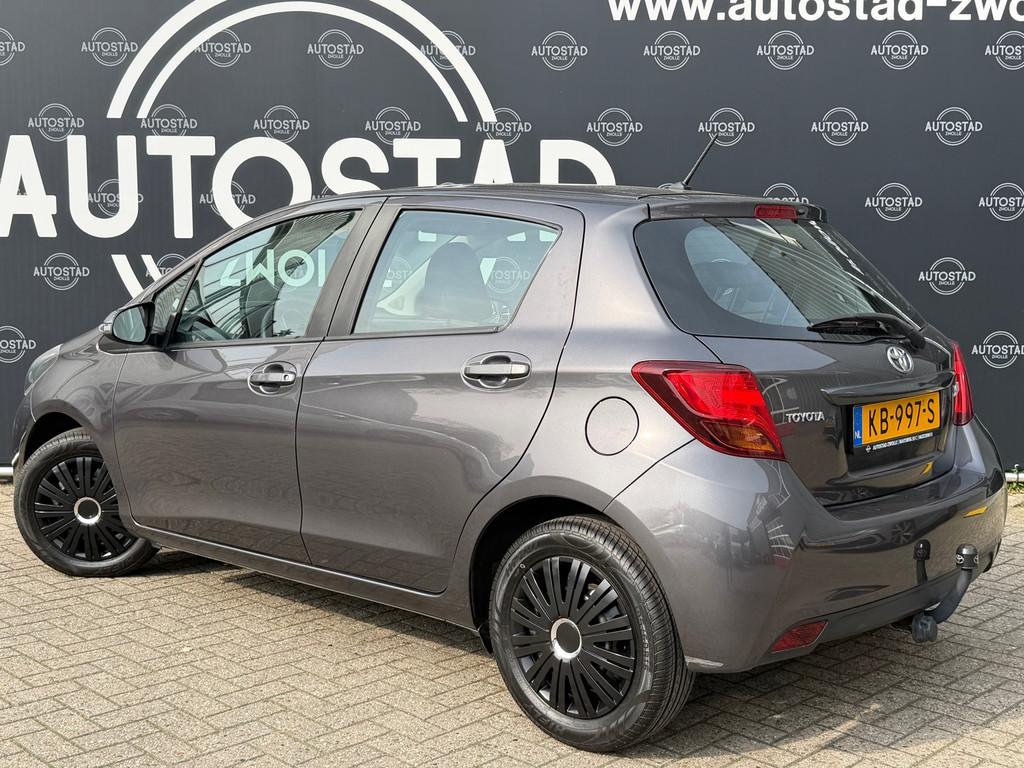 Toyota Yaris 1.0 VVT-i Now NL-Auto/2e Eigenaar/NAP/Airco/APK, Voorwielaandrijving, Stof, 40 €/maand, Euro 6