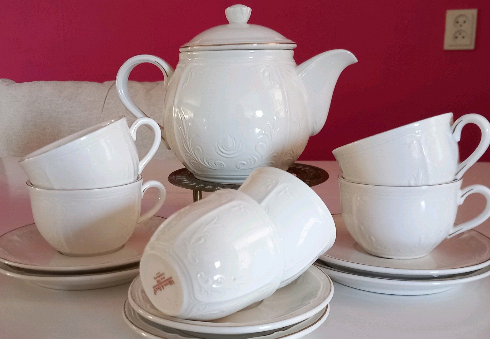 Prachtig theeservies: Villeroy & Boch Cortina 2ooo or/gold, Ophalen of Verzenden, Zo goed als nieuw, Overige stijlen, Porselein