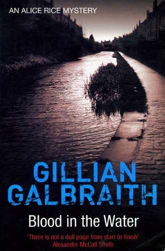 Blood in the water, Ophalen of Verzenden, Zo goed als nieuw, Gillian Galbraith